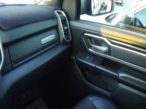 Used 2019 RAM 1500 Big Horn image 29