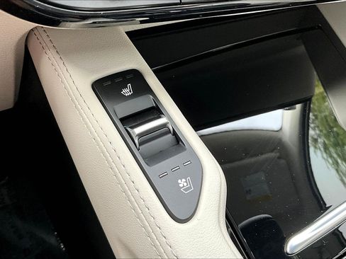 Used 2024 Kia Telluride EX AWD/4WD image 39