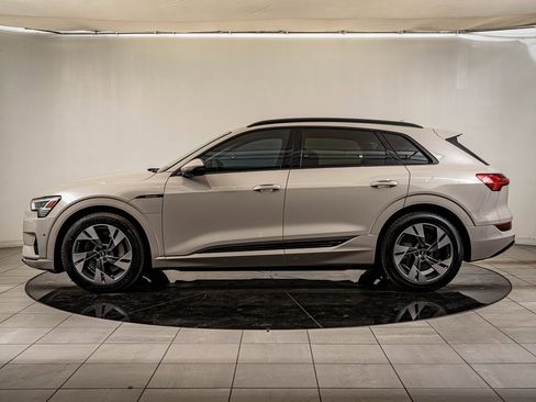 Used 2021 Audi e-tron Premium w/ Convenience Plus Package image 5