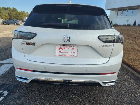 New 2025 Buick Envision Avenir image 3