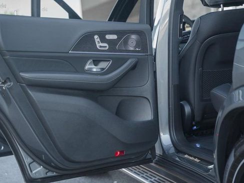 New 2026 Mercedes-Benz GLS 450 4MATIC image 41
