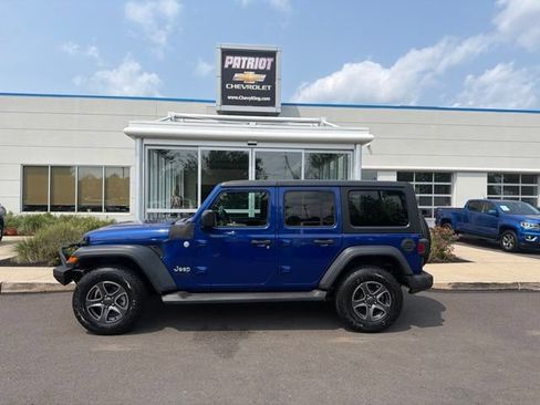 Used 2018 Jeep Wrangler Unlimited Sport S AWD/4WD image 1