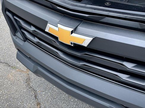 Used 2023 Chevrolet Colorado W/T RWD image 35