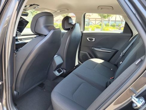 New 2026 Kia K4 FWD image 6