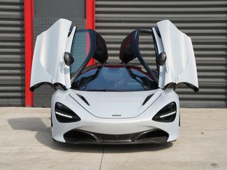 Used 2018 McLaren 720S RWD video 2
