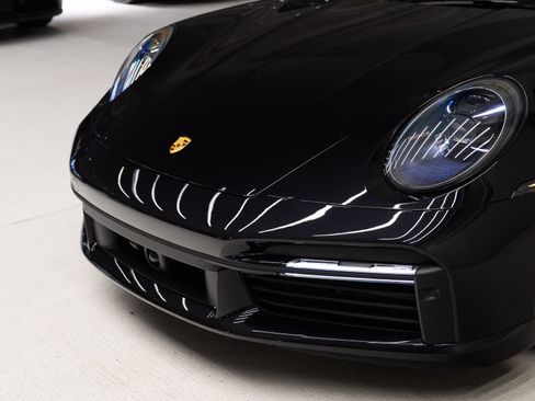 Certified 2025 Porsche 911 Turbo S AWD/4WD image 37