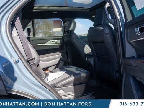 New 2026 Ford Explorer ST-Line w/ ST-Line Street Pack image 24