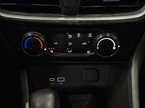 Used 2024 Buick Encore GX Sport Touring w/ Comfort Package image 30