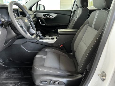Used 2024 Chevrolet Blazer LT w/ Convenience Package FWD image 10