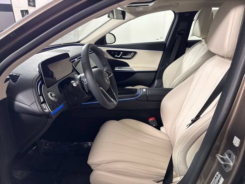 Certified 2026 Mercedes-Benz E 350 4MATIC Sedan image 14