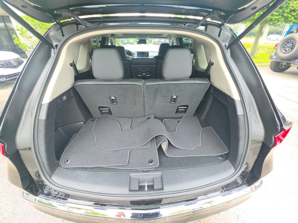 Used 2026 Acura MDX FWD image 37