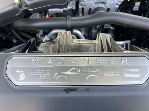 Used 2022 Jeep Wagoneer Series III w/ Convenience Group I AWD/4WD image 38