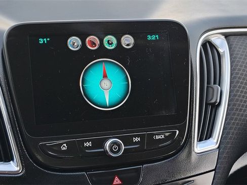 Used 2016 Chevrolet Malibu LT image 20