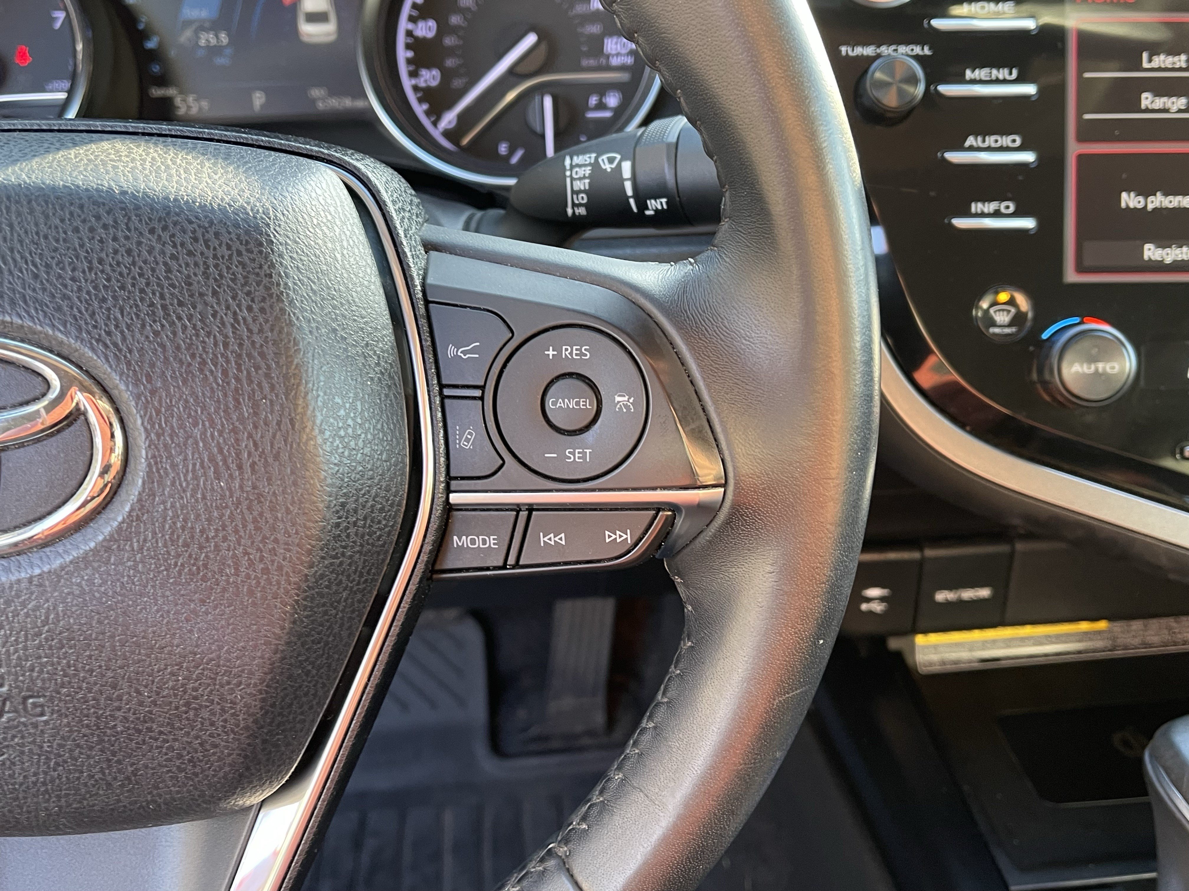 Certified 2018 Toyota Camry XLE w/ Audio Package FWD image 22