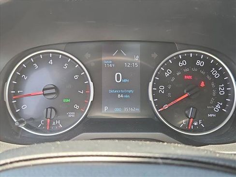 Used 2022 Toyota RAV4 XLE w/ Convenience Package FWD image 14