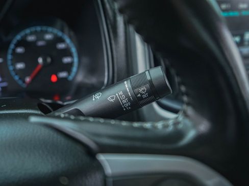 Used 2018 Chevrolet Colorado LT image 18