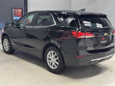 Used 2023 Chevrolet Equinox LT w/ Driver Convenience Package AWD/4WD image 6