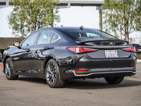 Used 2024 Lexus ES 300h 300h Luxury image 7