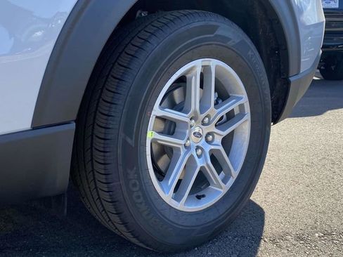 New 2026 Ford Explorer Active image 9