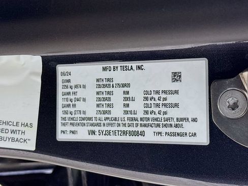 Used 2024 Tesla Model 3 Performance AWD/4WD image 31