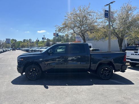 New 2026 RAM 1500 4x4 Crew Cab image 4