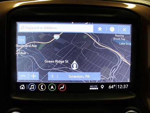 Used 2019 Chevrolet Silverado 1500 High Country w/ High Country Premium Package image 17