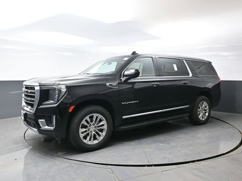 Used 2024 GMC Yukon XL SLT image 10