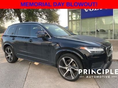 Used 2022 Volvo XC90 T5 Momentum