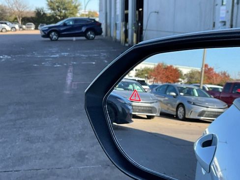 Used 2025 Hyundai Kona SEL image 20