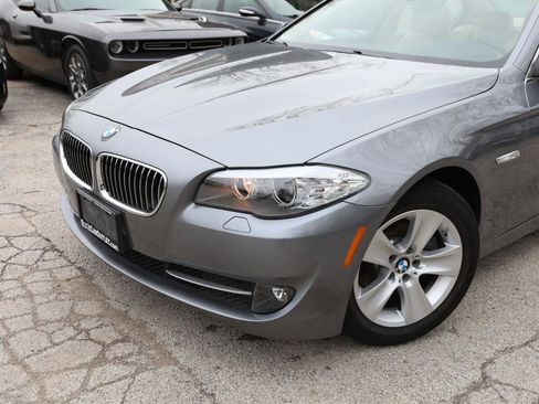 Used 2011 BMW 528i Sedan image 2