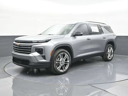 New 2027 Chevrolet Traverse LT w/ Driver Confidence Package