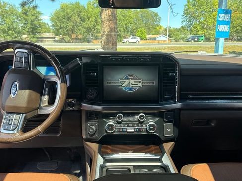 Used 2023 Ford F350 King Ranch AWD/4WD image 7