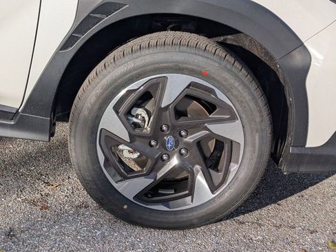 New 2026 Subaru Crosstrek 2.5i Limited w/ Crosstrek Mirror Package image 9