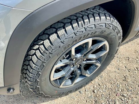 New 2026 Chevrolet Equinox ACTIV AWD/4WD image 16
