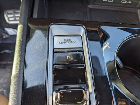 Certified 2024 Volkswagen Atlas Cross Sport SEL R-Line image 24