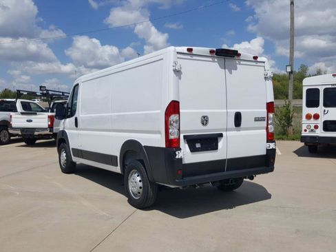 Used 2023 RAM ProMaster 2500 image 9