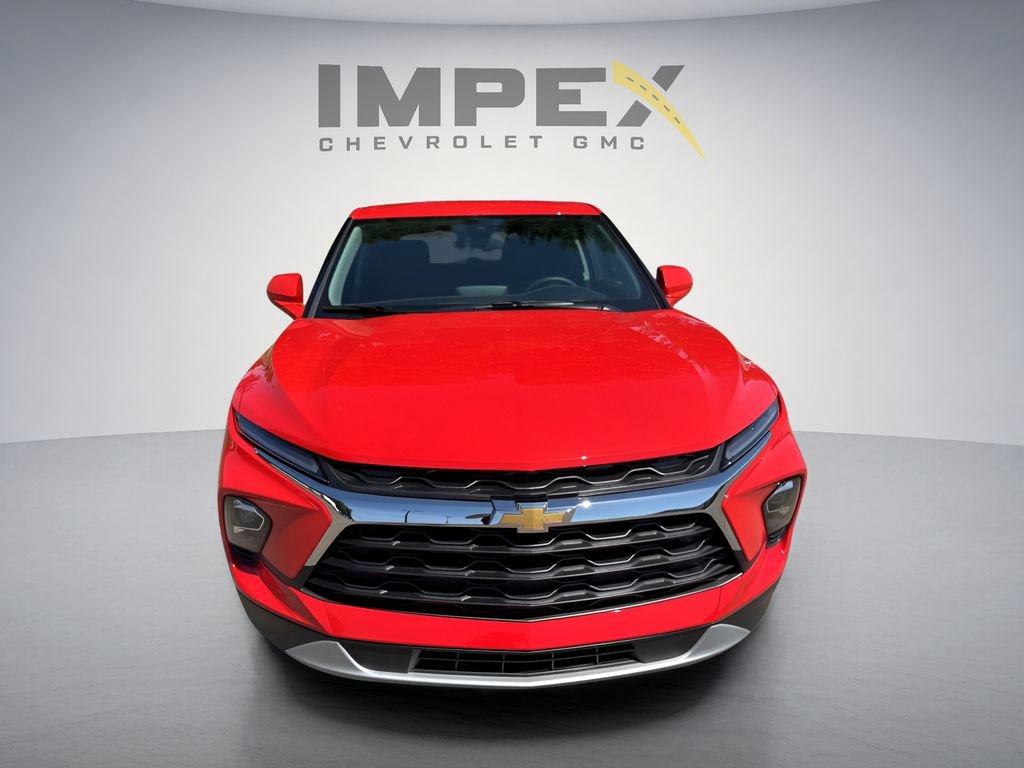 Used 2026 Chevrolet Blazer LT FWD image 8