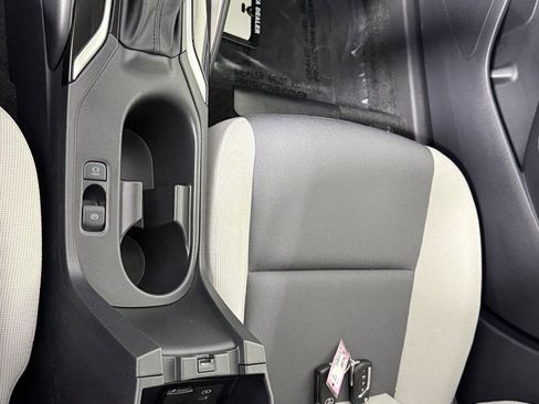 Used 2024 Toyota Corolla LE image 33