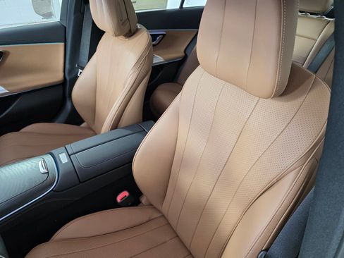 New 2025 Mercedes-Benz E 350 Sedan image 8