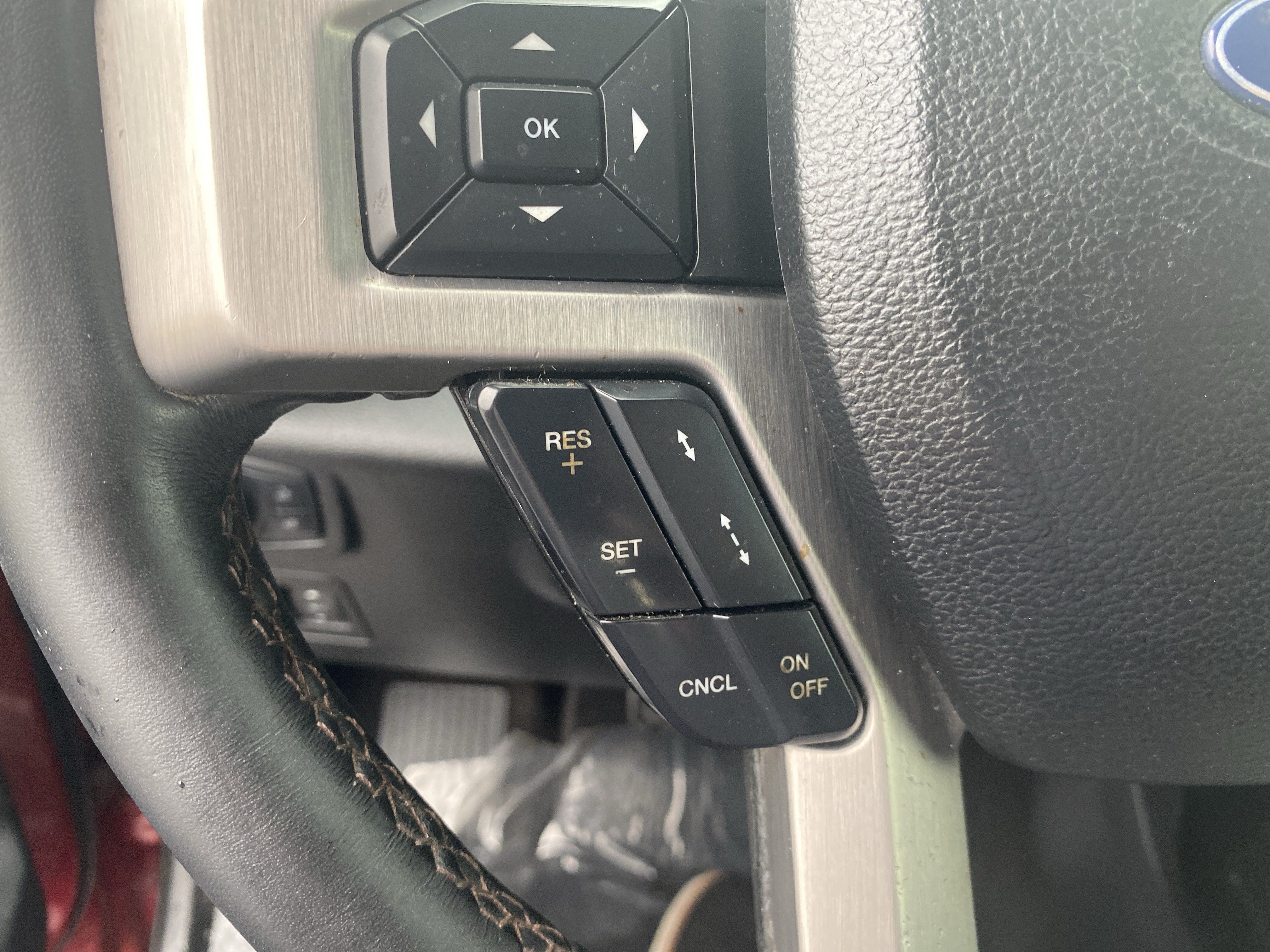 Used 2020 Ford F150 Platinum w/ Equipment Group 701A Luxury AWD/4WD image 5