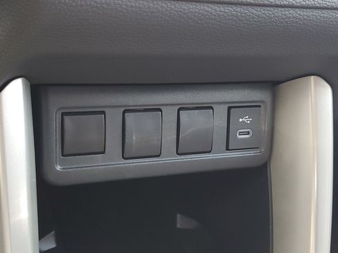 Certified 2024 Toyota Corolla Cross LE FWD image 30