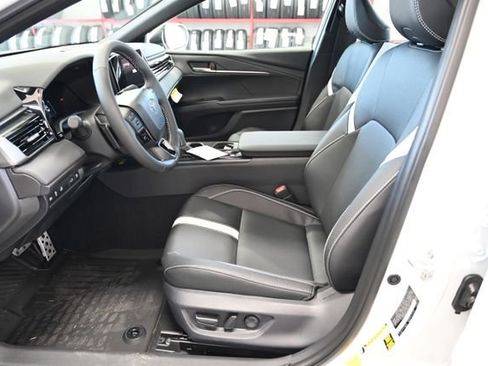New 2026 Toyota Camry SE FWD image 10