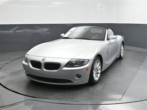 Used 2005 BMW Z4 2.5i image 29