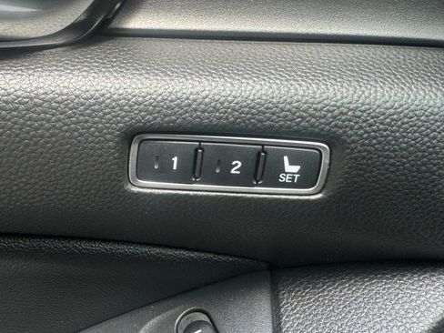 Used 2022 Honda Accord Touring image 17
