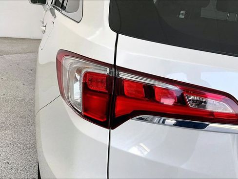 Used 2018 Acura RDX AWD w/ Advance Package image 37