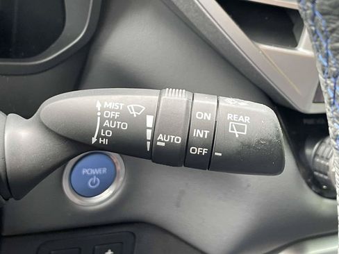 Used 2024 Toyota Sequoia Platinum AWD/4WD image 38