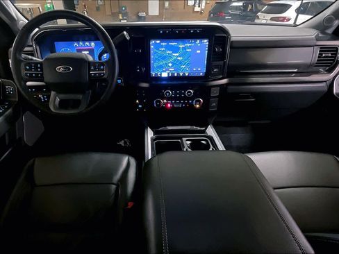 Used 2024 Ford F250 Lariat w/ Lariat Ultimate Package image 14