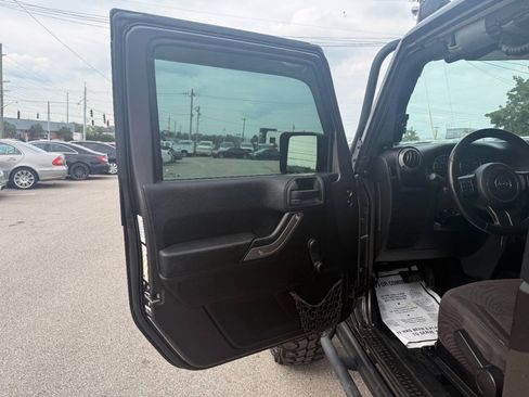 Used 2014 Jeep Wrangler Sport AWD/4WD image 11