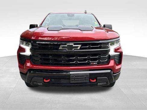 Used 2025 Chevrolet Silverado 1500 LT Trail Boss w/ Protection Package AWD/4WD image 9