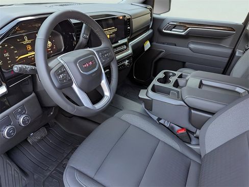 New 2026 GMC Sierra 1500 Elevation image 6